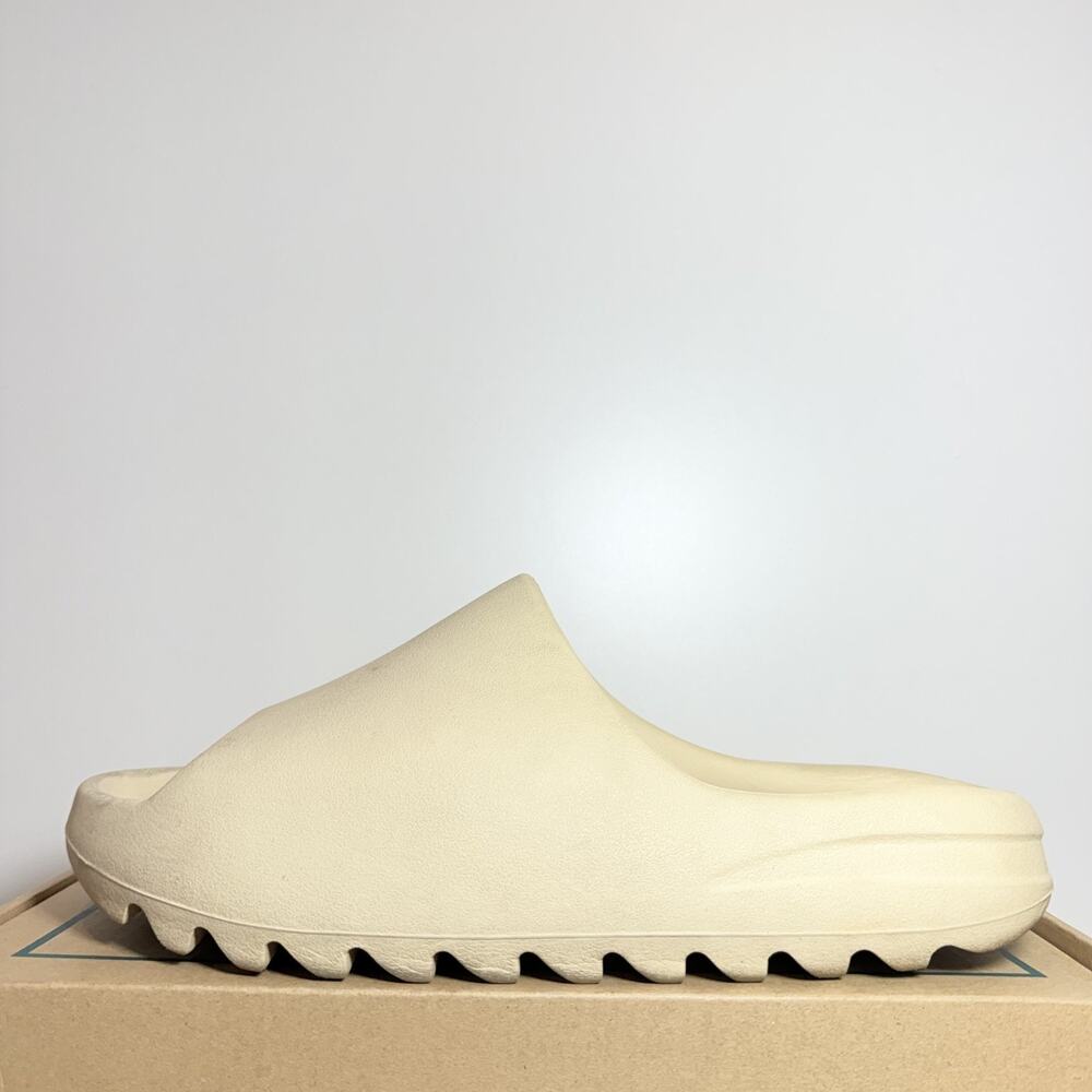 Adidas Yeezy Slide Bone Mens Size 11 Cream Tan Sandal Ivory Used Comfort Slides